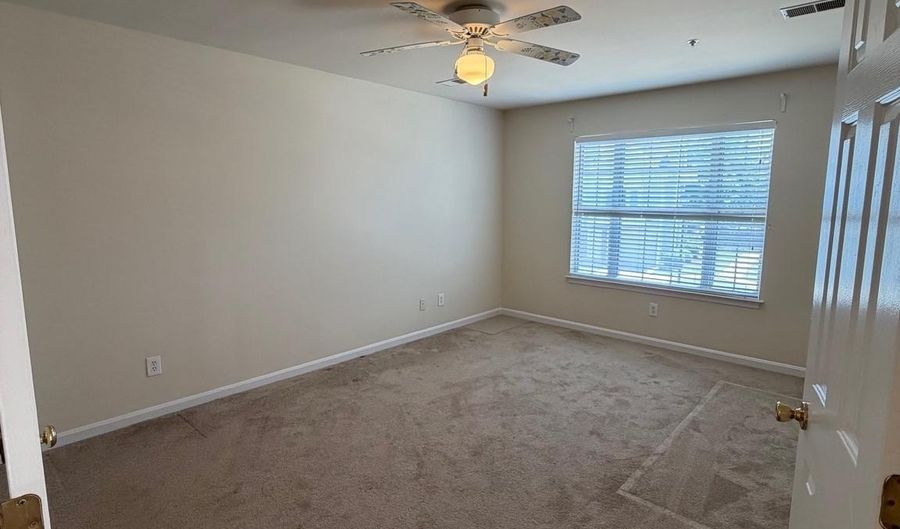 3906 ELAN Ct 52, Bowie, MD 20716 - 2 Beds, 2 Bath