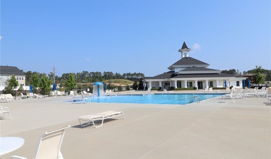 1245 Russet Ln, Apex, NC 27523 - 4 Beds, 4 Bath