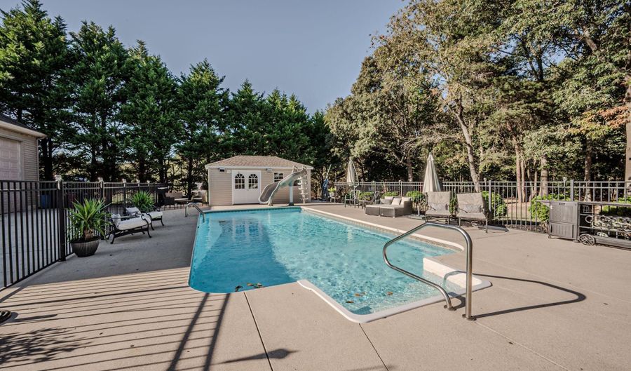 4 GARDENIA Blvd, Greenwood, DE 19950 - 7 Beds, 6 Bath