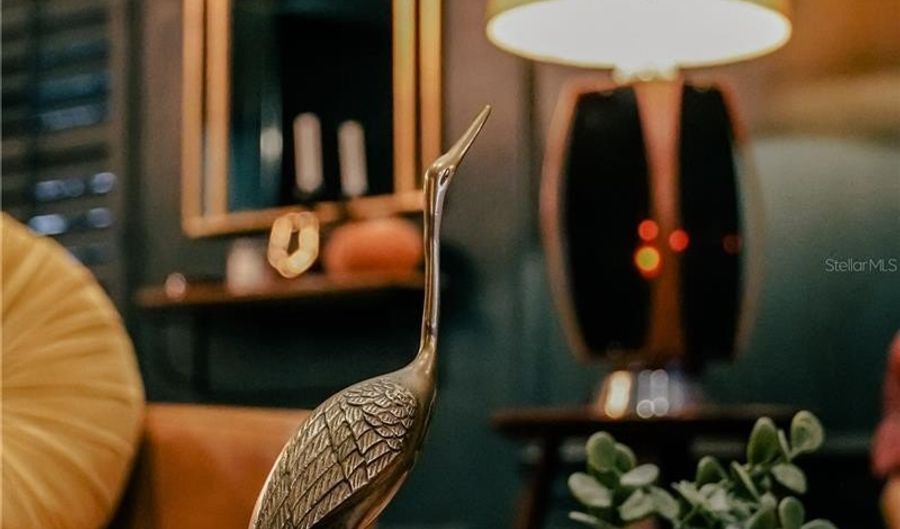 1557 OAK TREE Ct, Apopka, FL 32712 - 3 Beds, 2 Bath