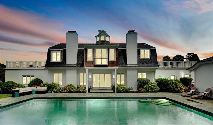 1 Harbor View Dr, Newport, RI 02840 - 4 Beds, 6 Bath