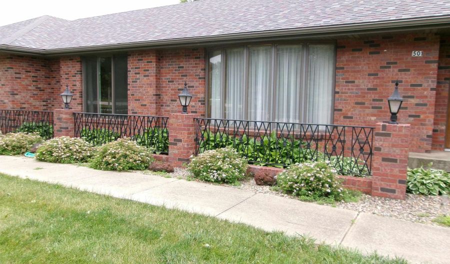 501 W 29th St, Atlantic, IA 50022 - 3 Beds, 3 Bath