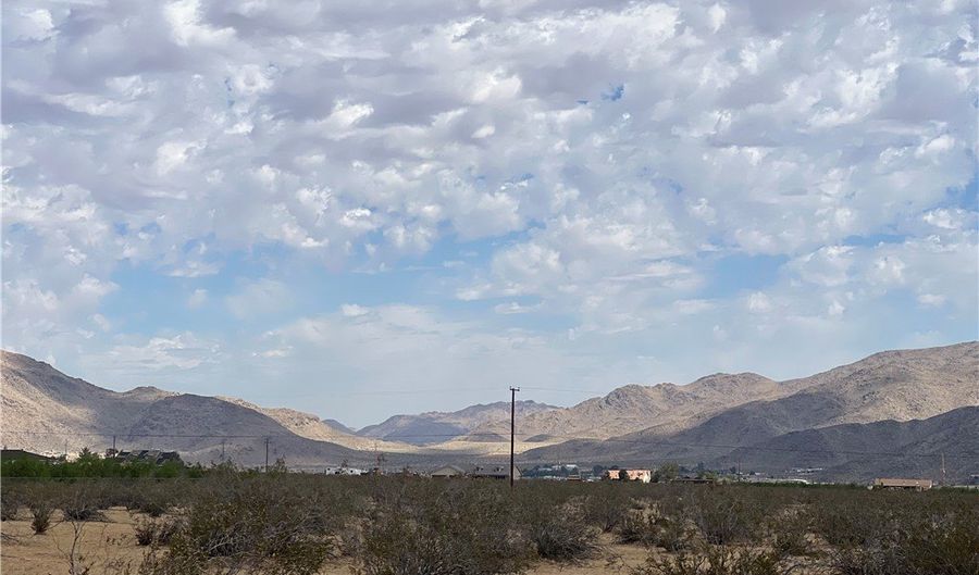 0 Loma Vista Rd, Apple Valley, CA 92308 - 0 Beds, 0 Bath