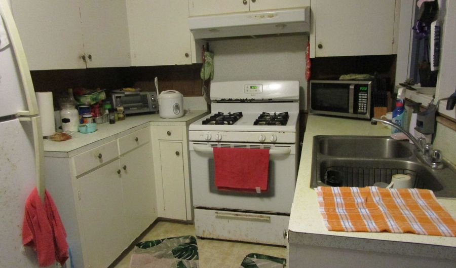 317 AINAOLA Dr, Hilo, HI 96720 - 3 Beds, 2 Bath