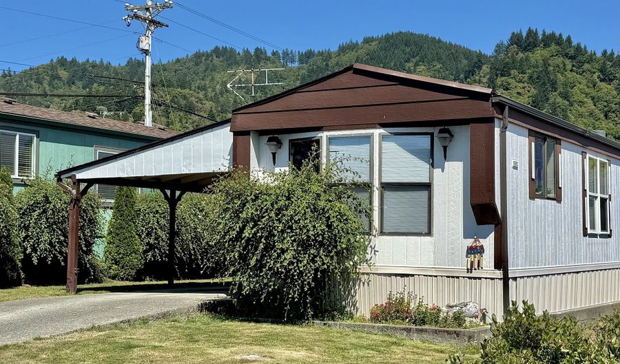 98042 W BENHAM Ln 2, Brookings, OR 97415 - 2 Beds, 1 Bath