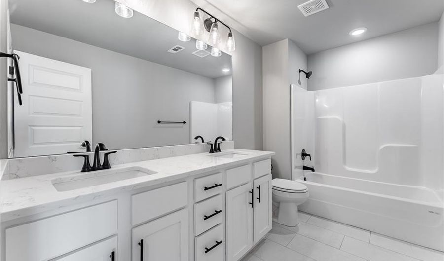2909 SW Hampshire, Bentonville, AR 72713 - 3 Beds, 2 Bath