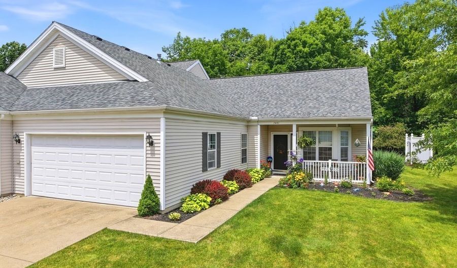 3441 Heron Ct, Aurora, OH 44202 - 2 Beds, 2 Bath