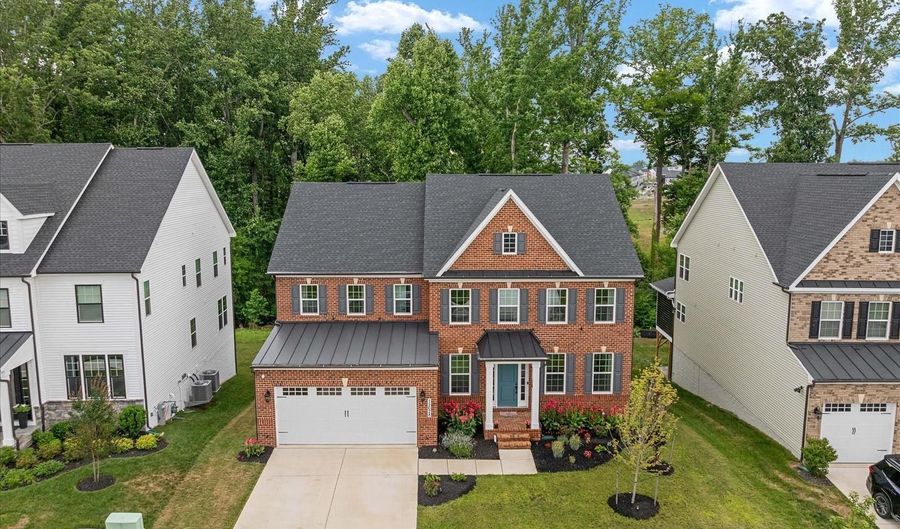 15628 Twin River Cir, Bowie, MD 20716 - 5 Beds, 5 Bath