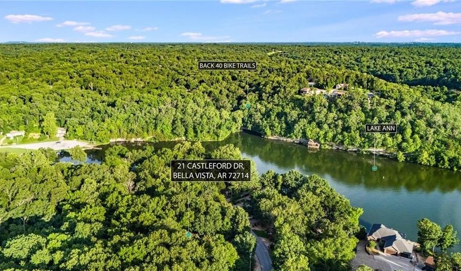 21 Castleford Dr, Bella Vista, AR 72714 - 3 Beds, 3 Bath