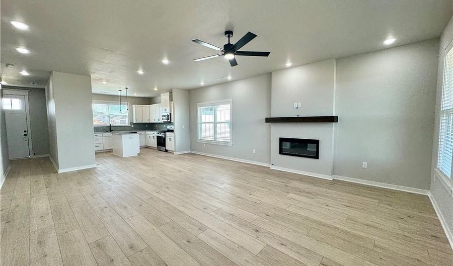 4705 SW Wakanda St, Bentonville, AR 72713 - 4 Beds, 3 Bath