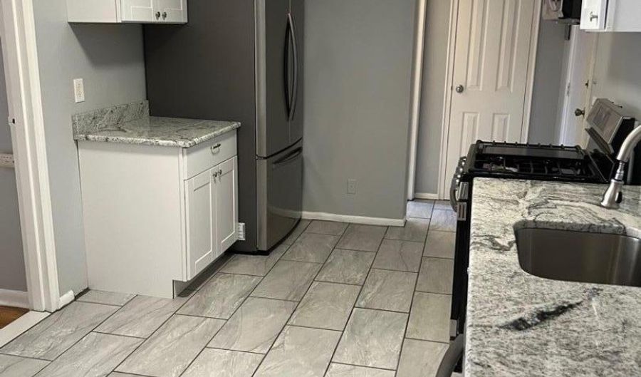 59-61 Brighton Avenue U-5 5, Belleville, NJ 07109 - 1 Beds, 1 Bath