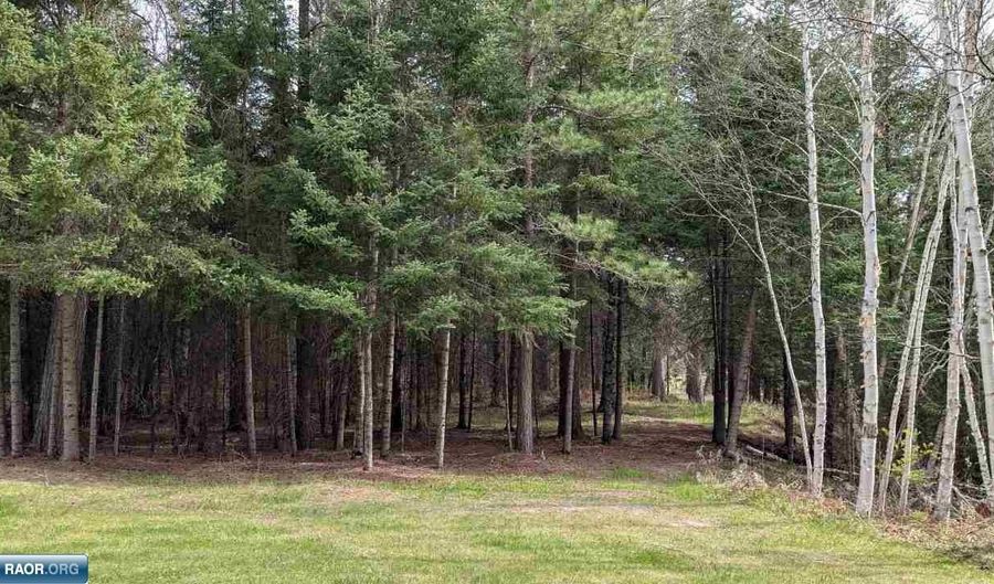 8854 River Dr, Angora, MN 55703 - 3 Beds, 1 Bath