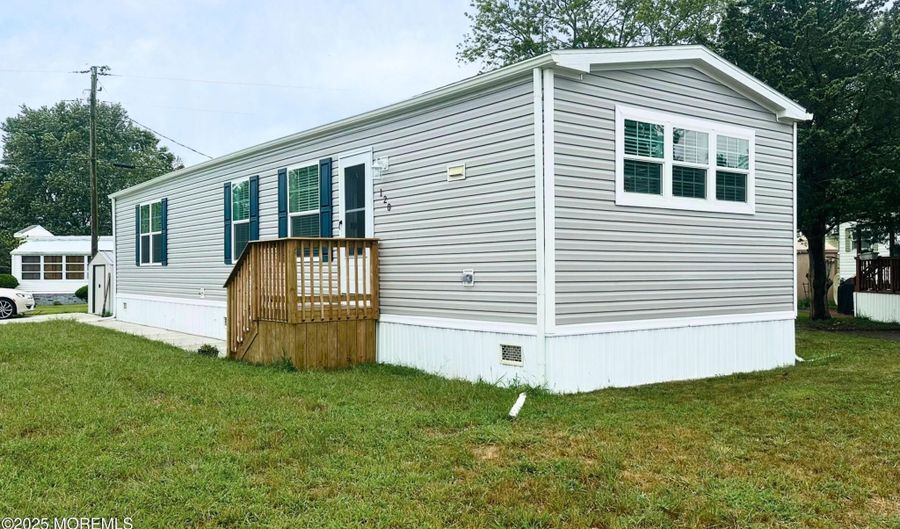 120 Redwood Dr, Barnegat, NJ 08005 - 2 Beds, 2 Bath