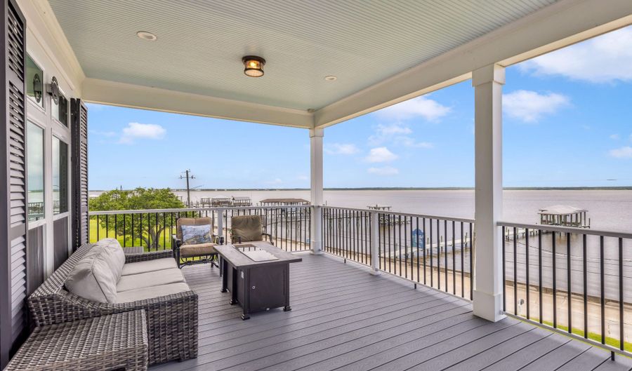 1490 N Beach Blvd, Bay St. Louis, MS 39520 - 2 Beds, 3 Bath
