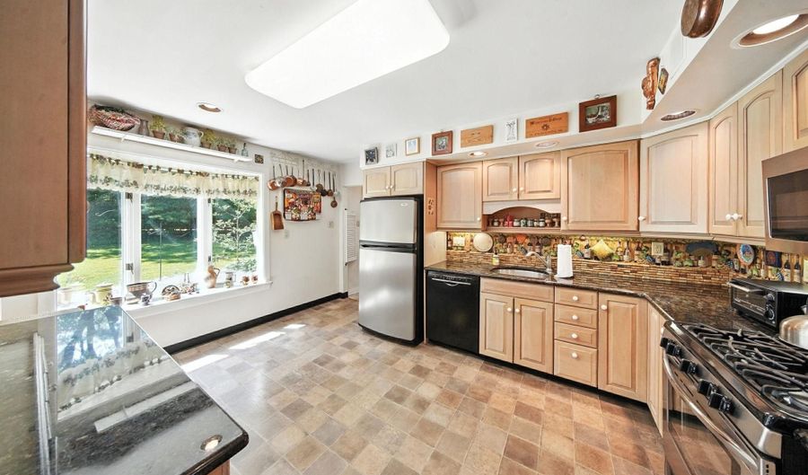 10 CAREY, Ambler, PA 19002 - 3 Beds, 3 Bath