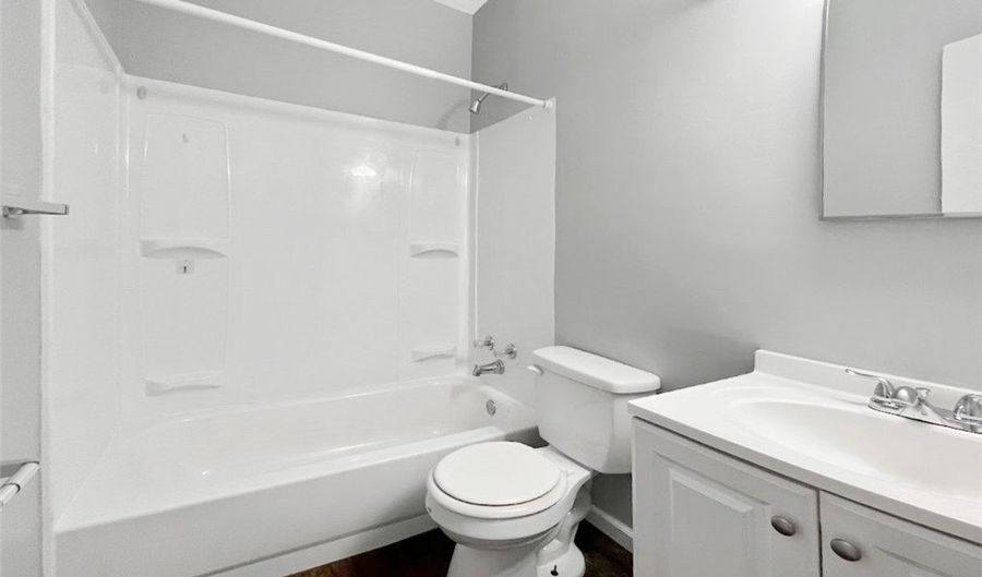 1330 W Waterloo Rd, Akron, OH 44314 - 0 Beds, 0 Bath