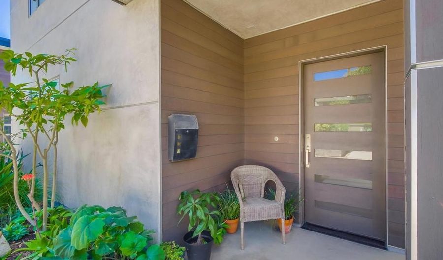 747 S. Cedros Ave, Solana Beach, CA 92075 - 3 Beds, 4 Bath