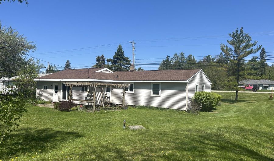 2163 M 32 W, Alpena, MI 49707 - 2 Beds, 1 Bath