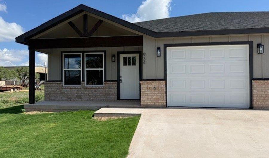 934 Minda St, Abilene, TX 79602 - 3 Beds, 2 Bath