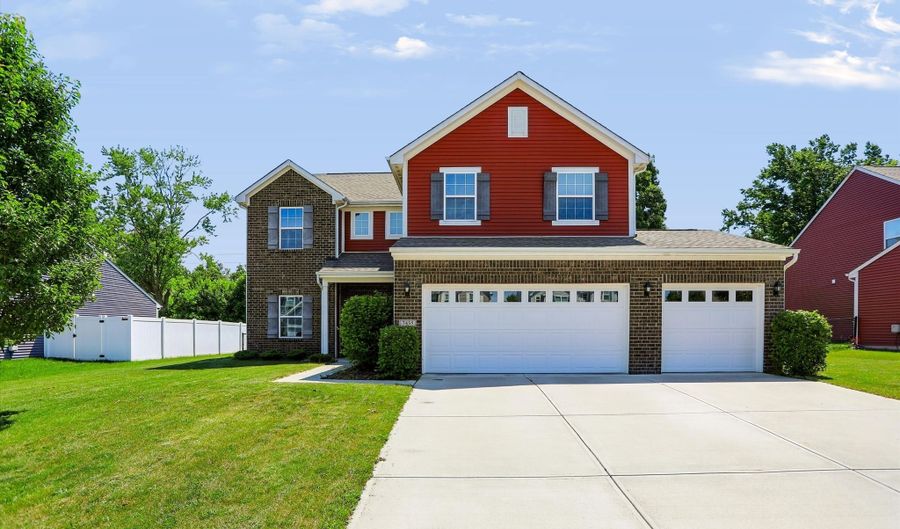 7435 Beal Cir, Indianapolis, IN 46217 - 3 Beds, 3 Bath