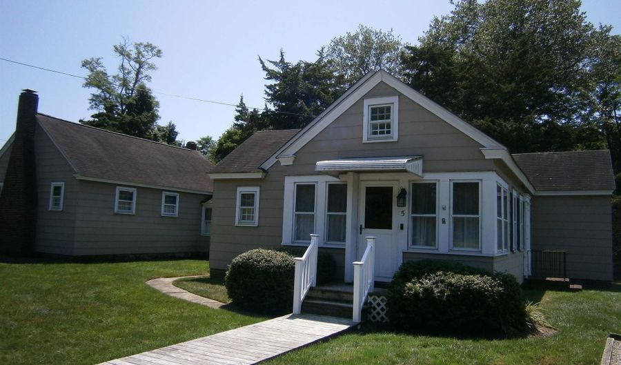 5 Locust Ln, Cape May Court House, NJ 08210 - 2 Beds, 2 Bath