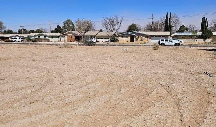 1311 Westridge Rd, Carlsbad, NM 88220 - 0 Beds, 0 Bath