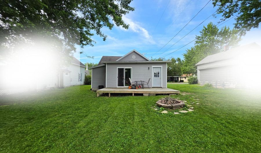 210 W Montford Ave, Ada, OH 45810 - 2 Beds, 1 Bath