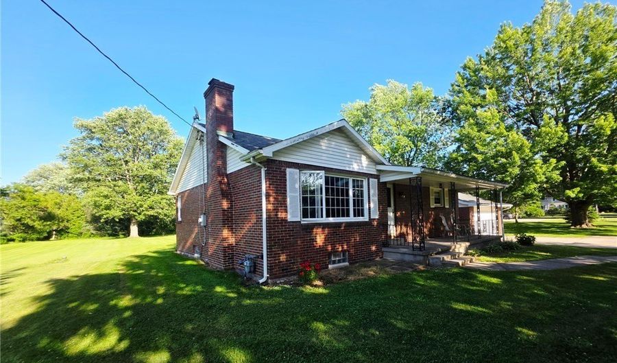 3457 Townline Rd, Alden, NY 14086 - 3 Beds, 1 Bath