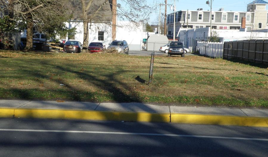 114 N BEDFORD St, Georgetown, DE 19947 - 0 Beds, 0 Bath