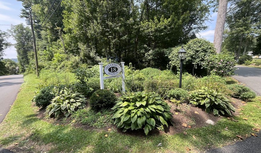 1 Silvermine Mnr 1, Brookfield, CT 06804 - 2 Beds, 2 Bath