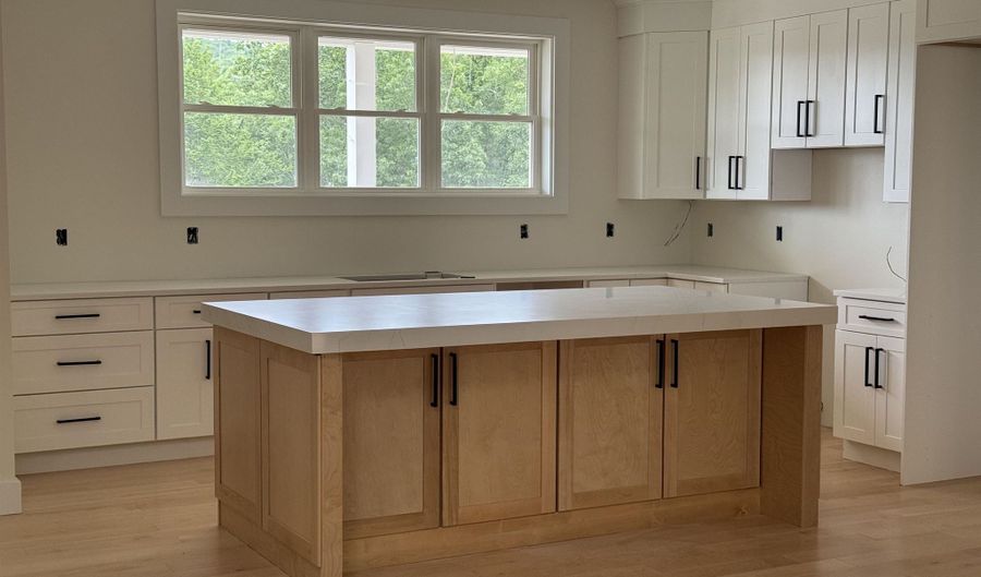 55 Indian Rock Rd, Bedford, NH 03110 - 4 Beds, 4 Bath