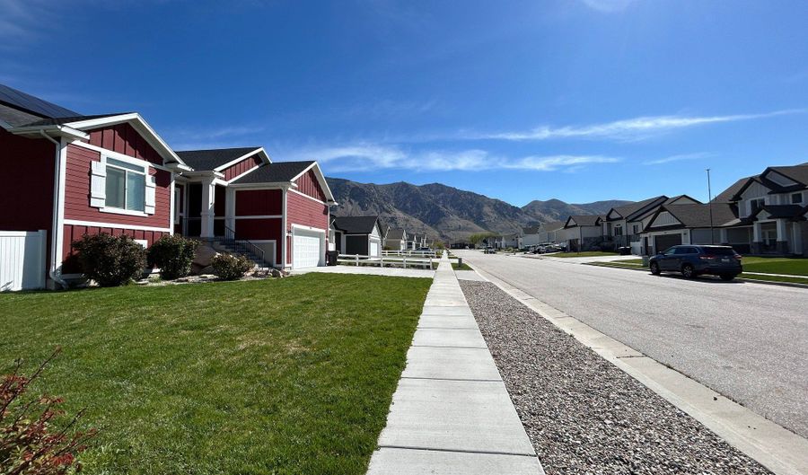 762 W 850 N, Brigham City, UT 84302 - 5 Beds, 3 Bath