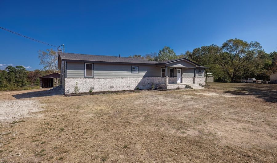 340 Lewallen St, Arkadelphia, AR 71923 - 3 Beds, 3 Bath