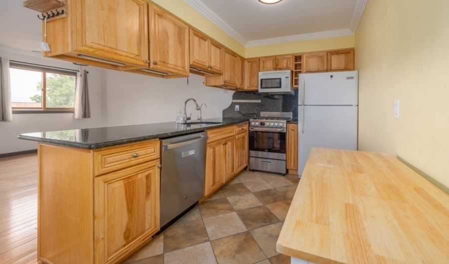 3 Telluride Ct 3, Alloway, NJ 07462 - 2 Beds, 2 Bath