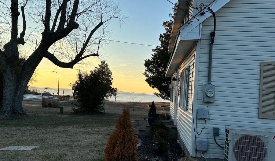 20826 BIVALVE WHARF Rd, Bivalve, MD 21814 - 3 Beds, 2 Bath