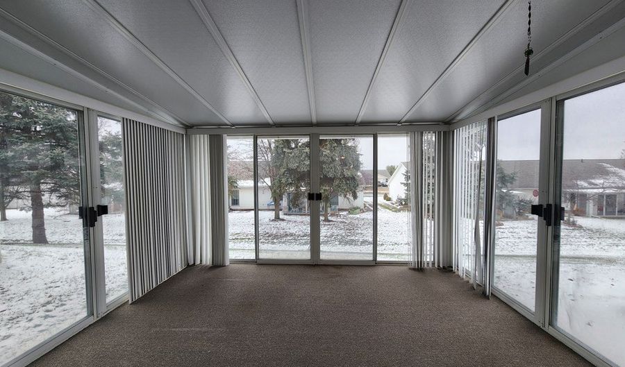 870 King Ridge Dr, Ashland, OH 44805 - 2 Beds, 2 Bath