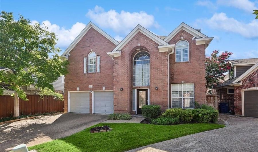 14625 Windsor Ct, Addison, TX 75001 - 3 Beds, 3 Bath