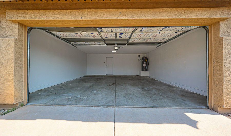 22036 W SOLANO Dr, Buckeye, AZ 85326 - 4 Beds, 3 Bath