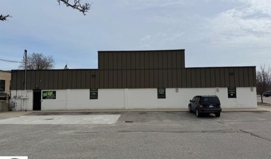 217 N State, Alma, MI 48801 - 0 Beds, 0 Bath