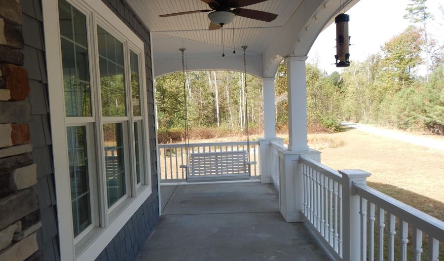 568 MYERS Dr, Hartly, DE 19953 - 4 Beds, 4 Bath