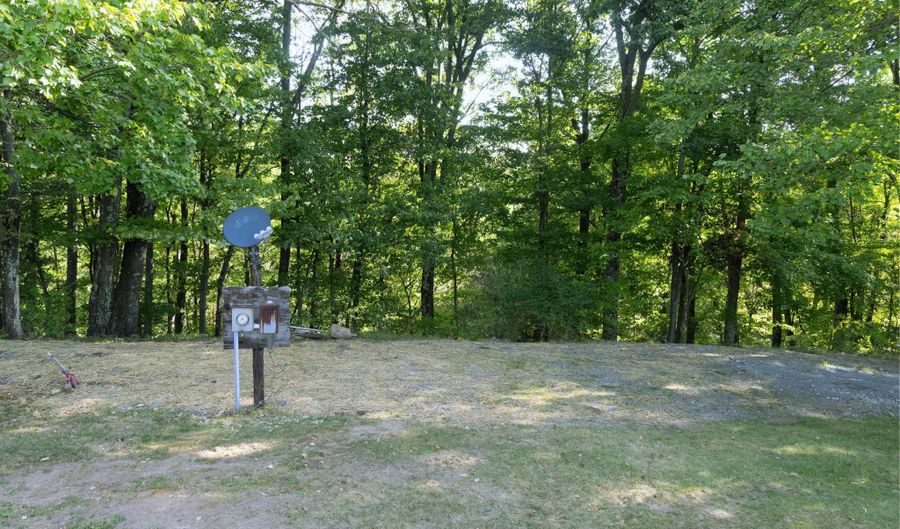 596 DOERR Rd, Accident, MD 21520 - 3 Beds, 2 Bath