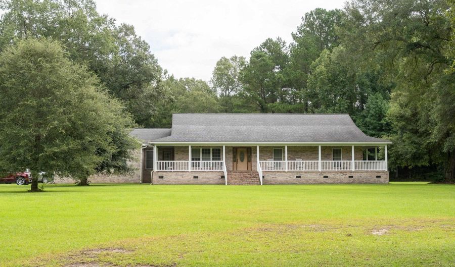 1582 Santee Rd, Andrews, SC 29510 - 3 Beds, 2 Bath
