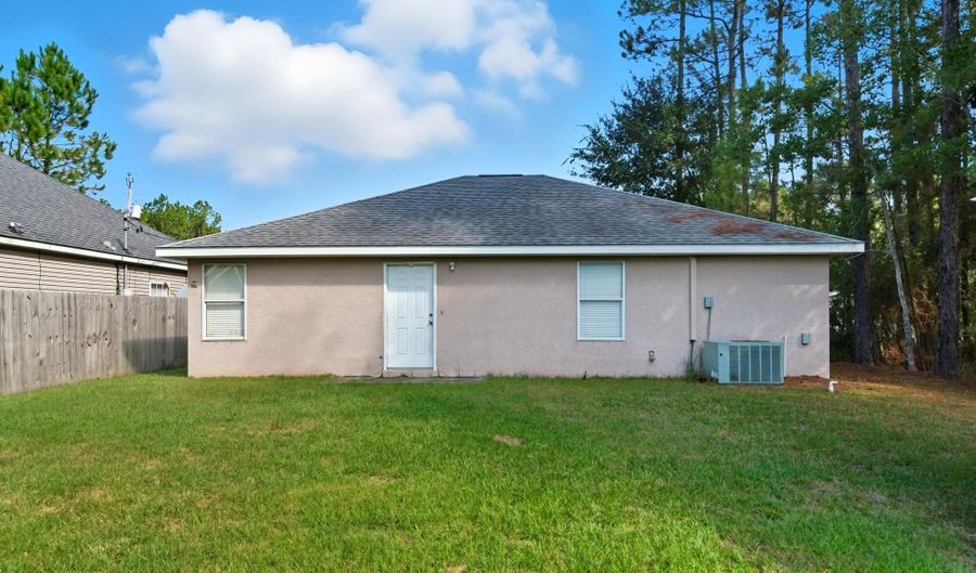 6097 E Quitman St, Bay St. Louis, MS 39520 - 3 Beds, 2 Bath
