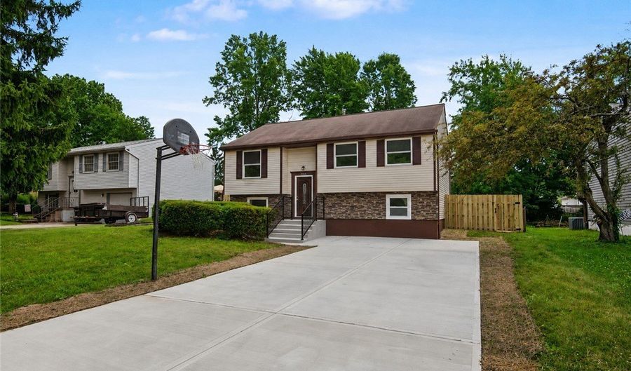 5651 Tulane Ave, Austintown, OH 44515 - 3 Beds, 2 Bath