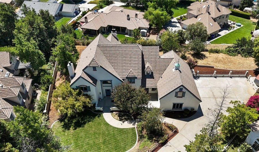 13532 Pineridge Ct, Yucaipa, CA 92399 - 4 Beds, 5 Bath