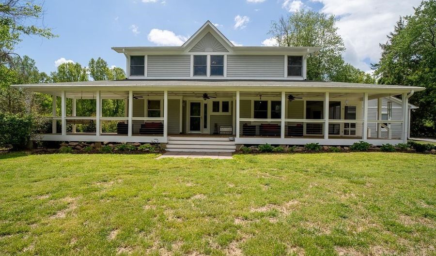 6070 FREDERICKSBURG Rd, Barboursville, VA 22923 - 4 Beds, 3 Bath