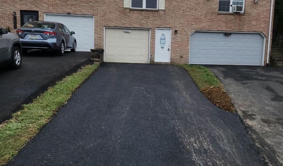 2620 MOUNTAIN Ln, Allentown, PA 18103 - 3 Beds, 2 Bath