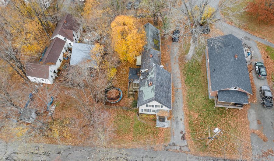 35 E Chestnut St, Augusta, ME 04330 - 4 Beds, 0 Bath