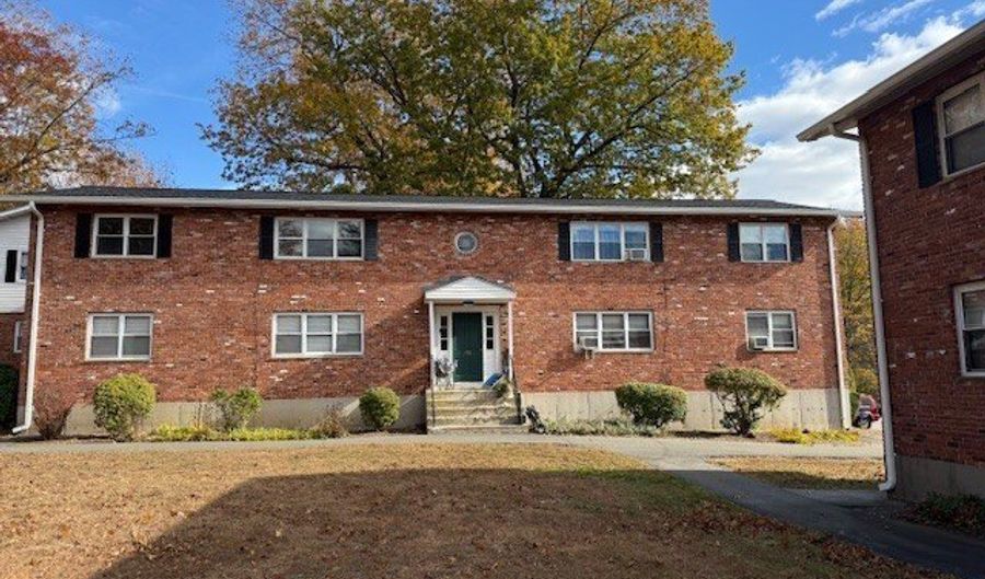 498 Oak Ave APT 28, Cheshire, CT 06410 - 2 Beds, 1 Bath