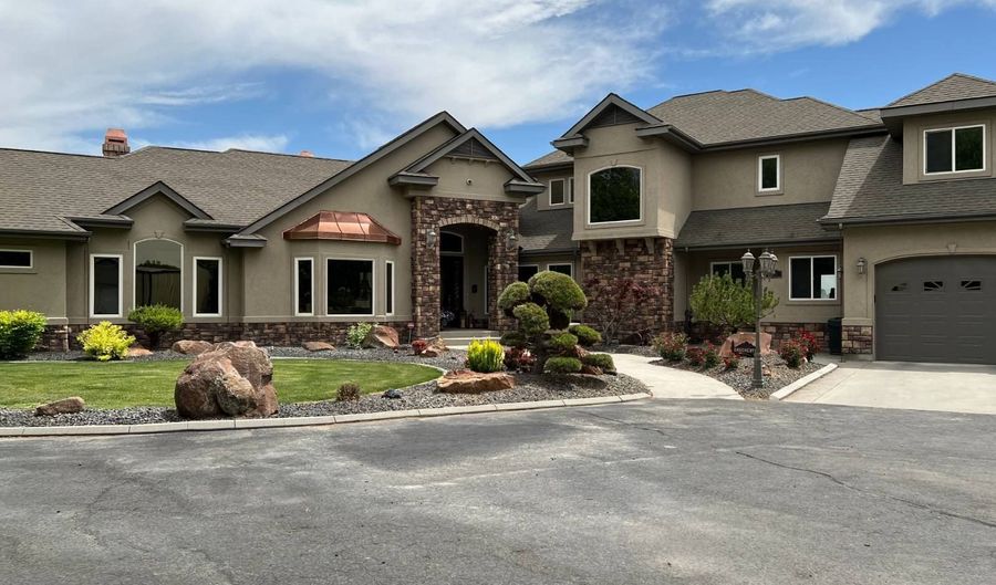 400 Washington St, Adrian, OR 97901 - 3 Beds, 3 Bath